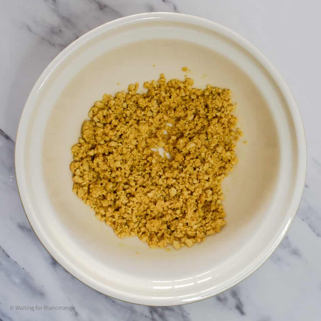 Golden Oreo Crust Recipe Waiting for Blancmange