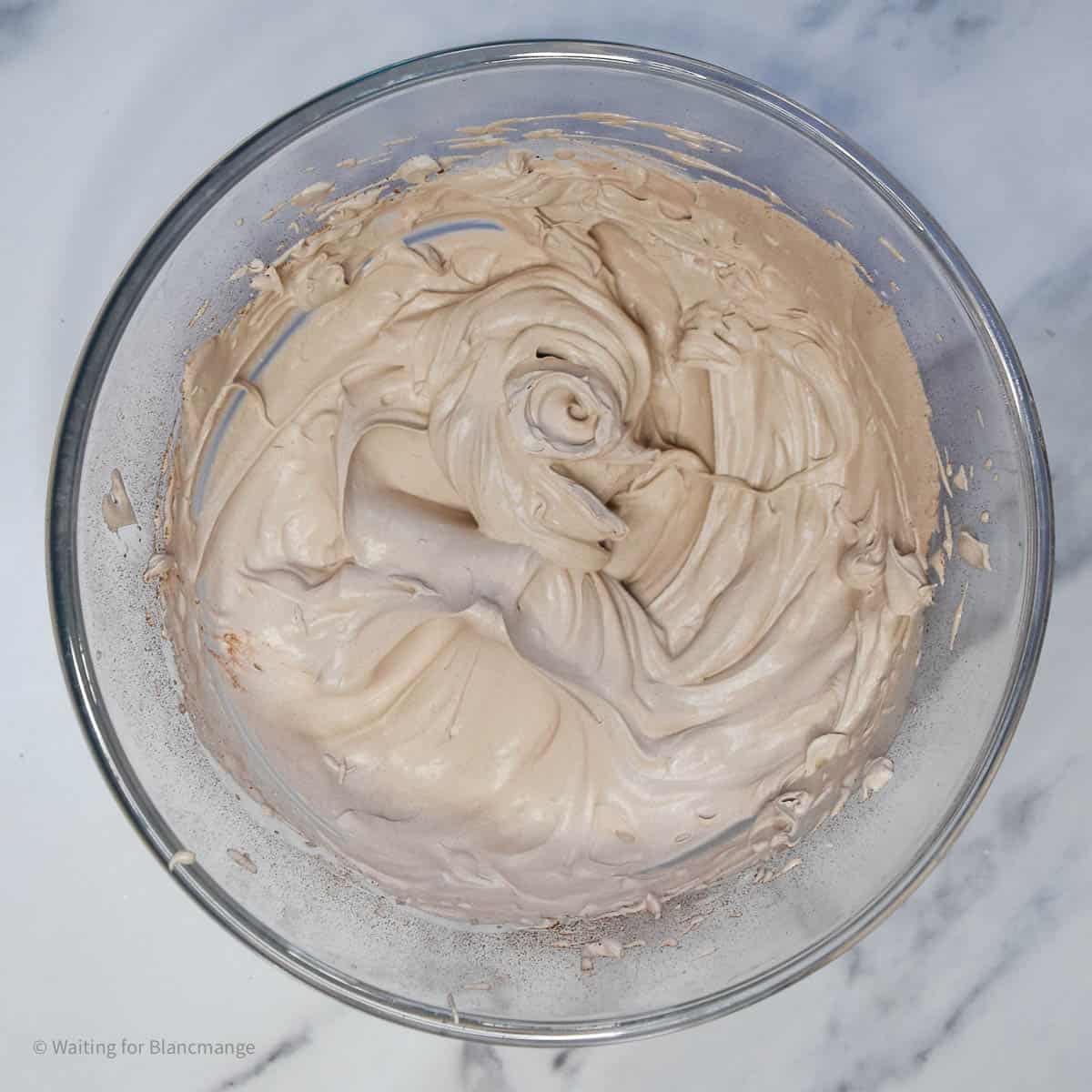 Easy Homemade Chocolate Whipped Cream Recipe